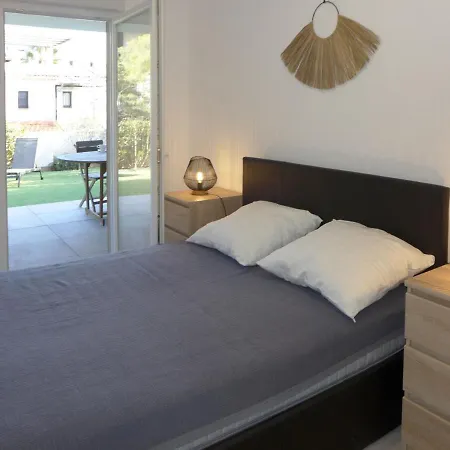 Les Calanques De By Interhome * Saint Aygulf