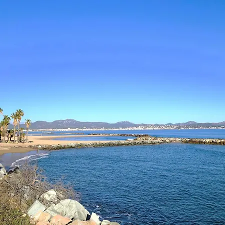 Les Calanques De By Interhome *