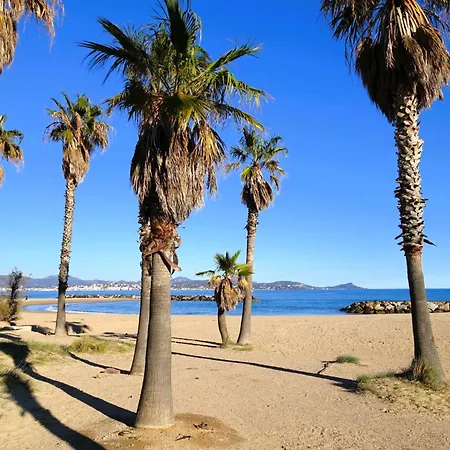 公寓 Les Calanques De By Interhome 圣艾格夫