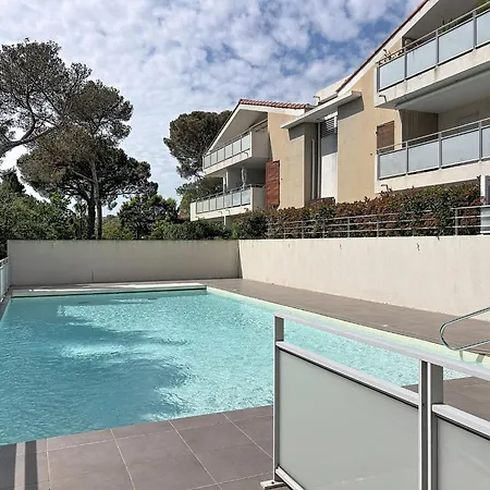 Les Calanques De By Interhome Saint Aygulf