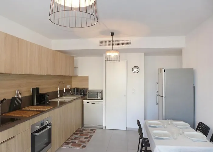 Les Calanques De By Interhome 公寓