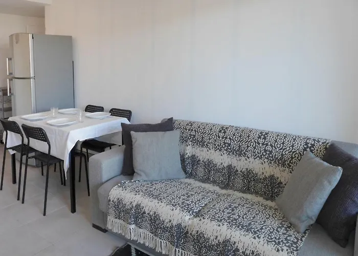 公寓 Les Calanques De By Interhome 圣艾格夫