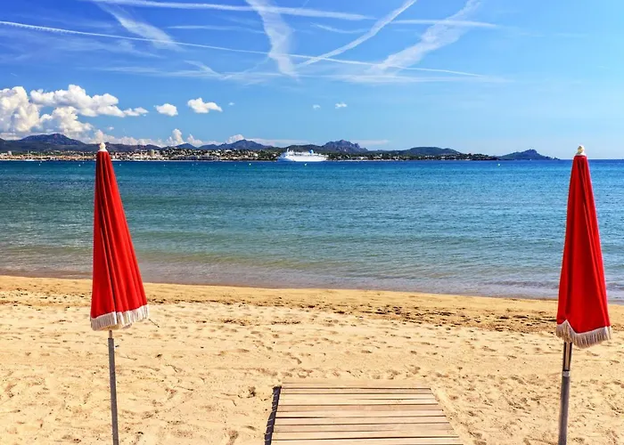 Les Calanques De By Interhome *