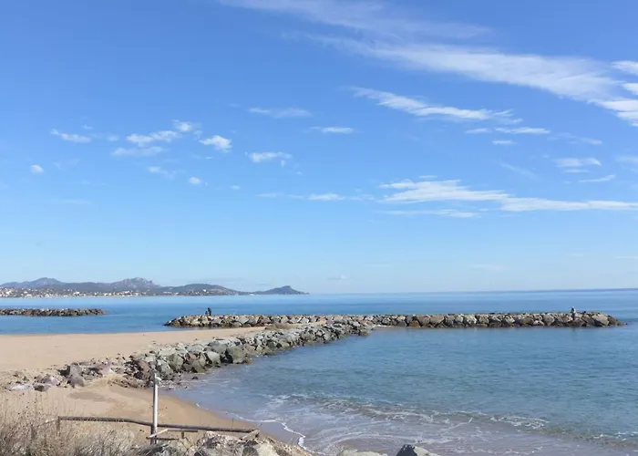 Les Calanques De By Interhome *