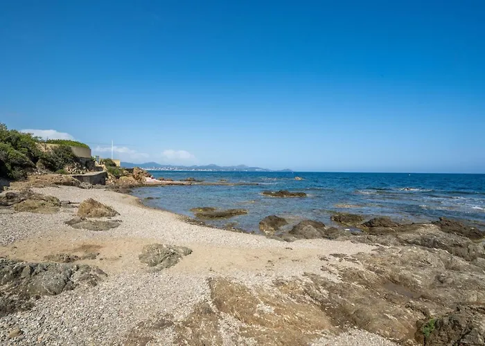 Les Calanques De By Interhome
