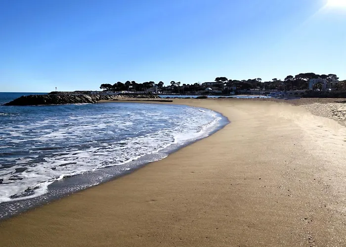 Les Calanques De By Interhome *